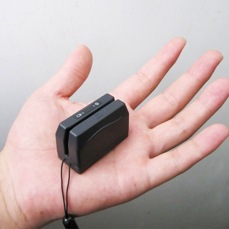 MiniDX3-Portable-Magnetic-Stripe-Card-Reader-4.jpg